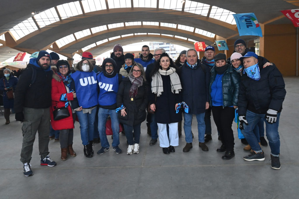 Uil (ER): Emilia Romagna Le Immagini Delle Sciopero Generale - UIL ...